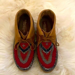 Laidback London women’s moccasins, size 39.